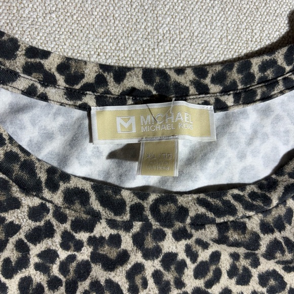 MICHAEL Michael Kors Animal Print Ruched Asymmetrical Cord Tshirt Dress - Picture 3 of 7